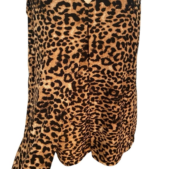 Daniel Rainn Women’s Leopard Print Sleeveless Top Blouse Size M Front Pleat Airy - Picture 7 of 7
